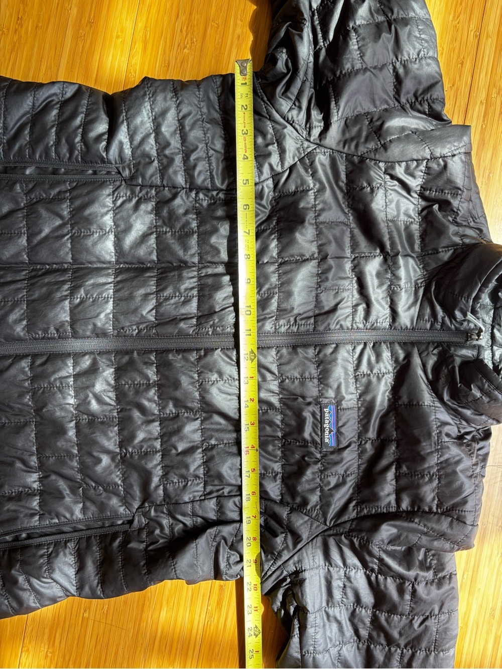 Women’s XL Patagonia Black Jacket - Picture 4 of 4